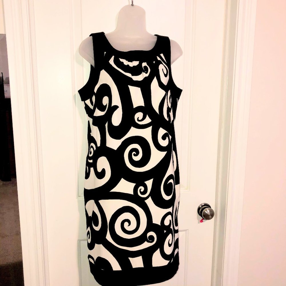 Black and white beautiful dress